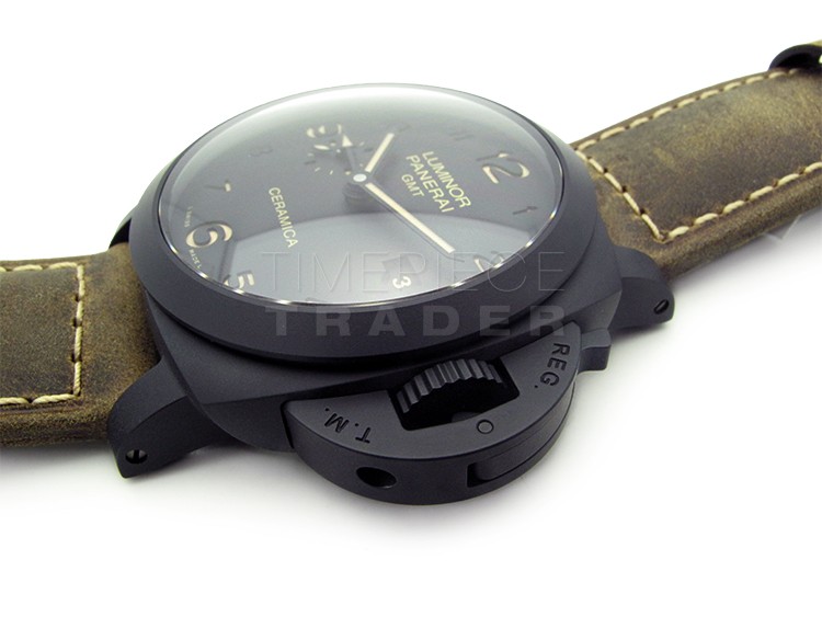 Panerai Luminor 1950 3 Days GMT PAM441 Black Ceramic Automatic Panerai Luminor 1950 3 Days GMT PAM441 Black Ceramic Automatic