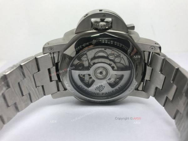 Luminor Panerai GMT Stainless Steel 72 Power Reserve Movement 44mm Watch Luminor Panerai GMT Stainless Steel 72 Power Reserve Movement 44mm Watch