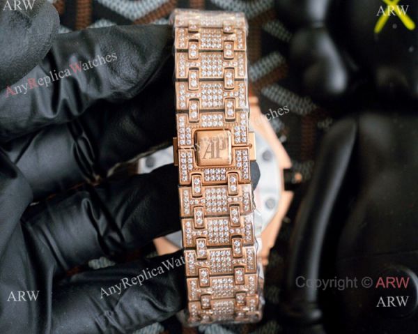High Quality Audemars Piguet Royal Oak Offshore Watch Rose Gold Full Diamond High Quality Audemars Piguet Royal Oak Offshore Watch Rose Gold Full Diamond