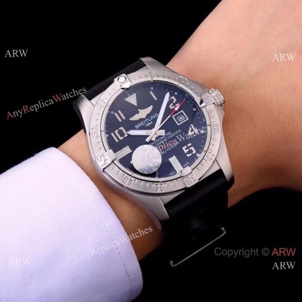 Breitling Avenger II Seawolf Black Dial Black Rubber Band Watch 44mm Breitling Avenger II Seawolf Black Dial Black Rubber Band Watch 44mm