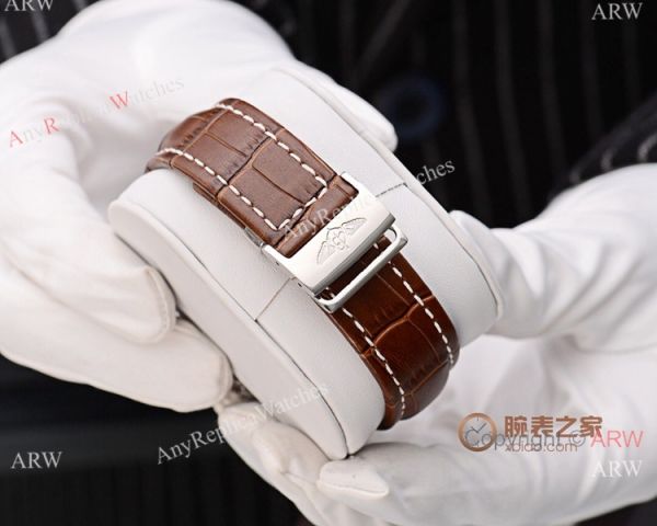 Fake Breitling Chronomat Watches White Dial Black Leather Strap Fake Breitling Chronomat Watches White Dial Black Leather Strap