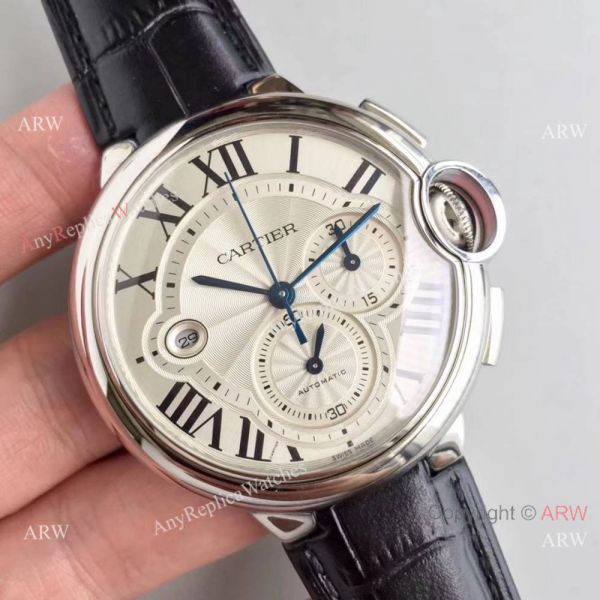 Swiss Replica Cartier Chronograph White Dial Watch 44mm Swiss Replica Cartier Chronograph White Dial Watch 44mm