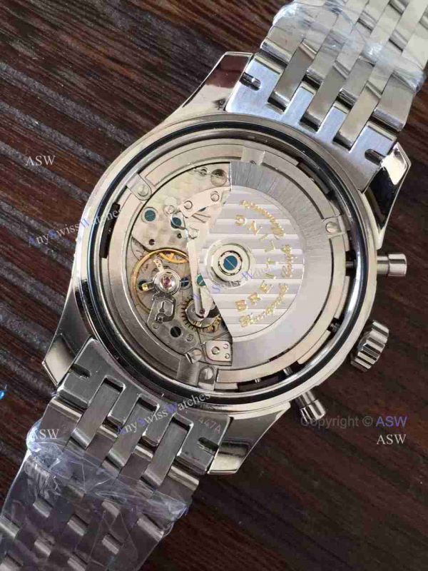 Swiss Copy Breitling Navitimer World Watch Stainless Steel White Chronograph Swiss Copy Breitling Navitimer World Watch Stainless Steel White Chronograph