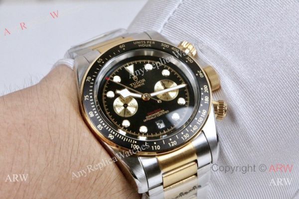 Replica Tudor Heritage Black Bay 42mm Watch Two Tone Black Dial Replica Tudor Heritage Black Bay 42mm Watch Two Tone Black Dial