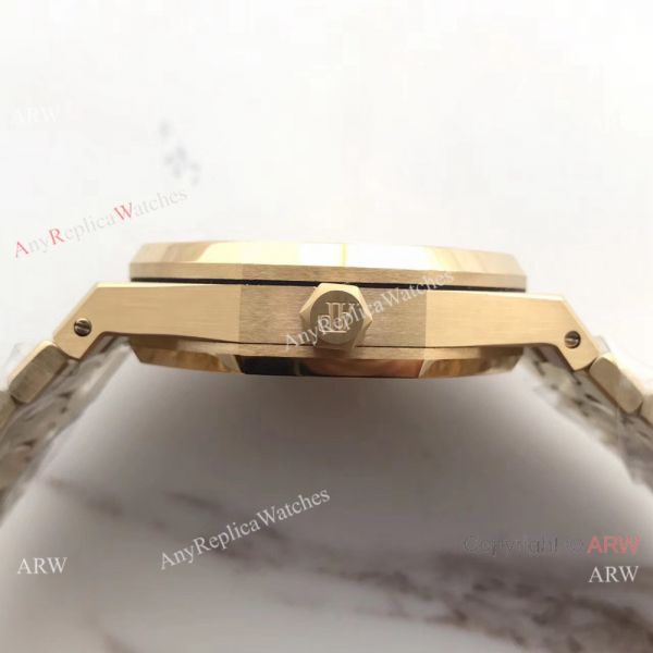 Audemars Piguet Royal Oak Yellow Gold Black Face 39mm Watch Buy Replica Audemars Piguet Royal Oak Yellow Gold Black Face 39mm Watch Buy Replica