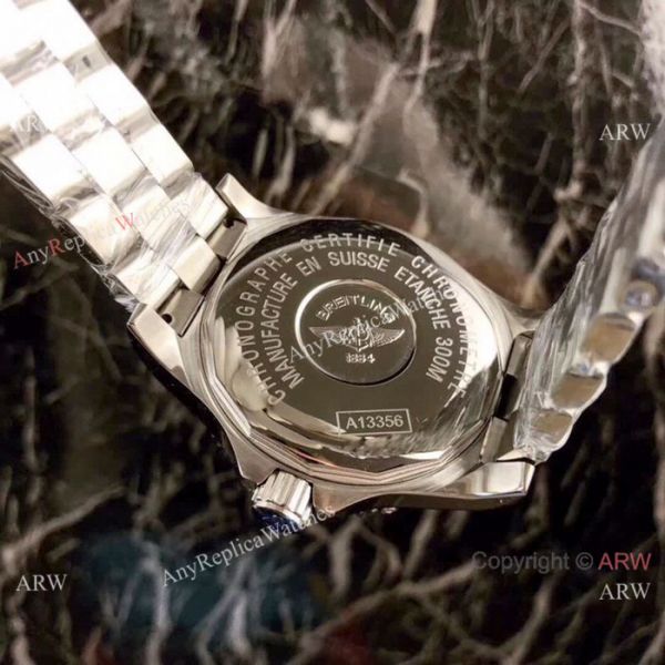 Replica Breitling Avenger Superocean Watch Stainless Steel Black Face Replica Breitling Avenger Superocean Watch Stainless Steel Black Face