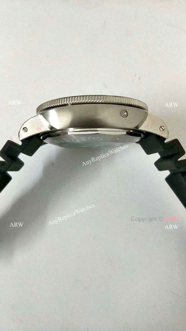 Officine Panerai Luminor Submersible PAM571 47mm Stainless Steel Rubber Watch Replica Officine Panerai Luminor Submersible PAM571 47mm Stainless Steel Rubber Watch Replica