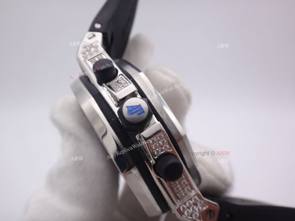 Replica Audemars Piguet Royal Oak Offshore Diamond Watch Black Dial Rubber Strap Replica Audemars Piguet Royal Oak Offshore Diamond Watch Black Dial Rubber Strap
