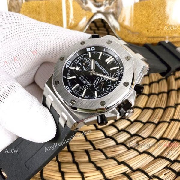 Audemars Piguet Royal Oak Offshore Diver Automatic watch SS Blue Face Audemars Piguet Royal Oak Offshore Diver Automatic watch SS Blue Face