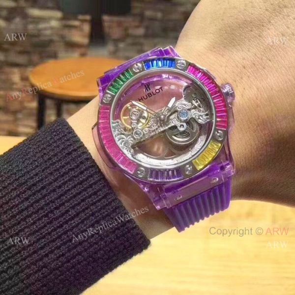 2019 Hublot Unico Sapphire Replica Watch Transparent Case Rainbow Bezel 2019 Hublot Unico Sapphire Replica Watch Transparent Case Rainbow Bezel