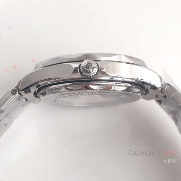 Swiss Replica Omega Seamaster Commanders 007 Watch SS BlackRed Ceramic bezel Swiss Replica Omega Seamaster Commanders 007 Watch SS BlackRed Ceramic bezel
