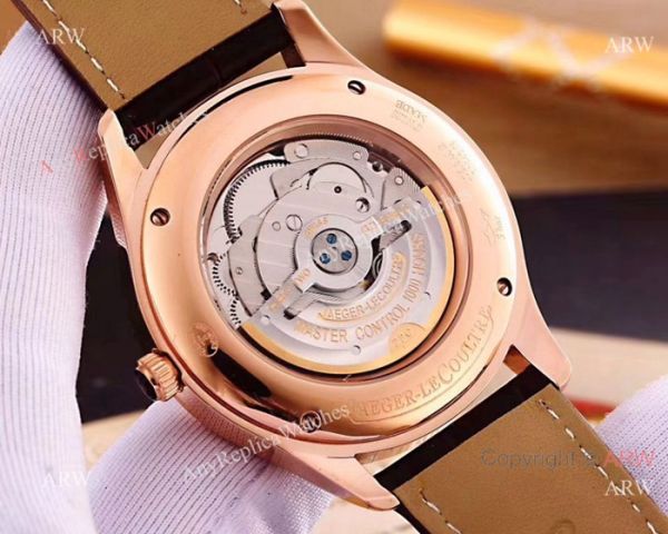 New Style Jaeger LeCoultre Geophysic Universal Replica Watch Rose Gold 41mm New Style Jaeger LeCoultre Geophysic Universal Replica Watch Rose Gold 41mm