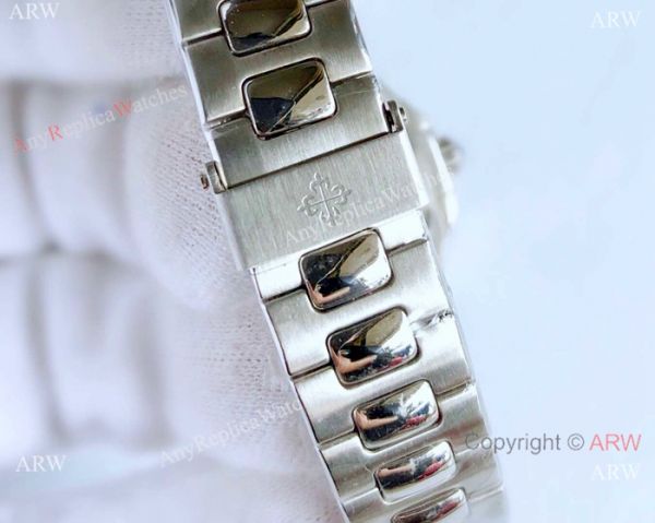 Swiss Replica Patek Philippe Ladies Nautilus Watch Diamond Bezel Swiss Replica Patek Philippe Ladies Nautilus Watch Diamond Bezel