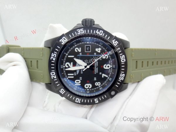 Fake Breitling Colt Skyracer Black Case Green Rubber Band Watch Fake Breitling Colt Skyracer Black Case Green Rubber Band Watch