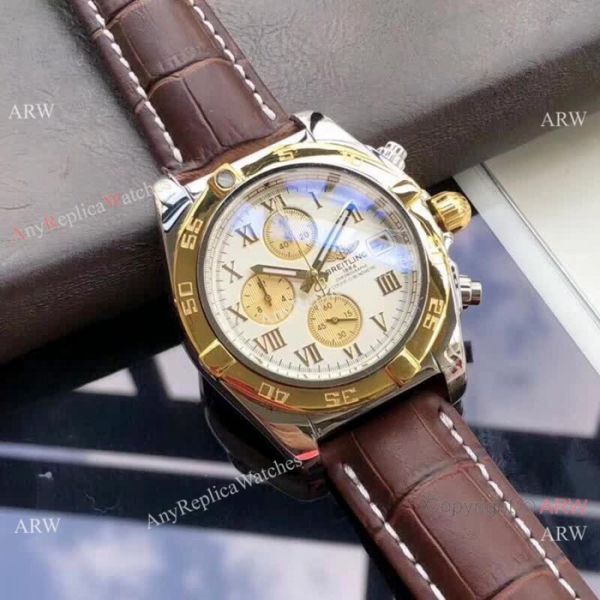 Breitling Chronomat B01 Chronograph Watches SS Roman Marker Breitling Chronomat B01 Chronograph Watches SS Roman Marker