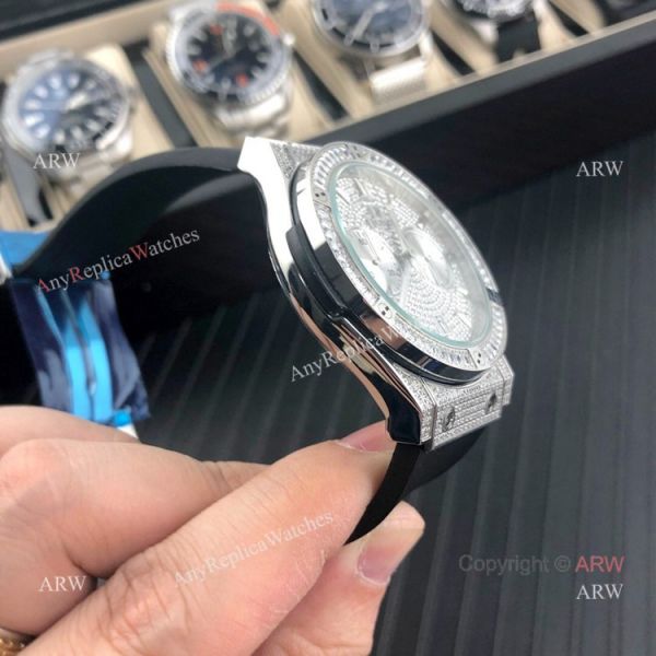 Iced Out Hublot Knock off Watches Classic Fusion SS Black Rubber Strap Iced Out Hublot Knock off Watches Classic Fusion SS Black Rubber Strap