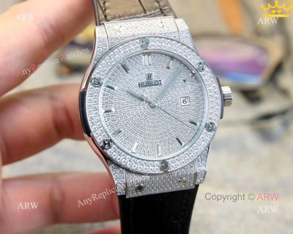 Best ARW Replica Watches Hublot Classic Fusion Iced Out Watch Best ARW Replica Watches Hublot Classic Fusion Iced Out Watch