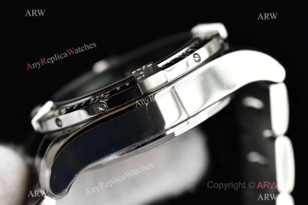 Swiss Grade Replica Breitling Super Avenger II 7750 Watch Stainless Steel Blue Face Swiss Grade Replica Breitling Super Avenger II 7750 Watch Stainless Steel Blue Face