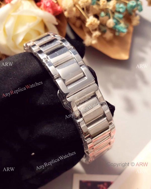 Swiss Quality Replica Burberry Lady Watches Stainless Steel White Face Swiss Quality Replica Burberry Lady Watches Stainless Steel White Face