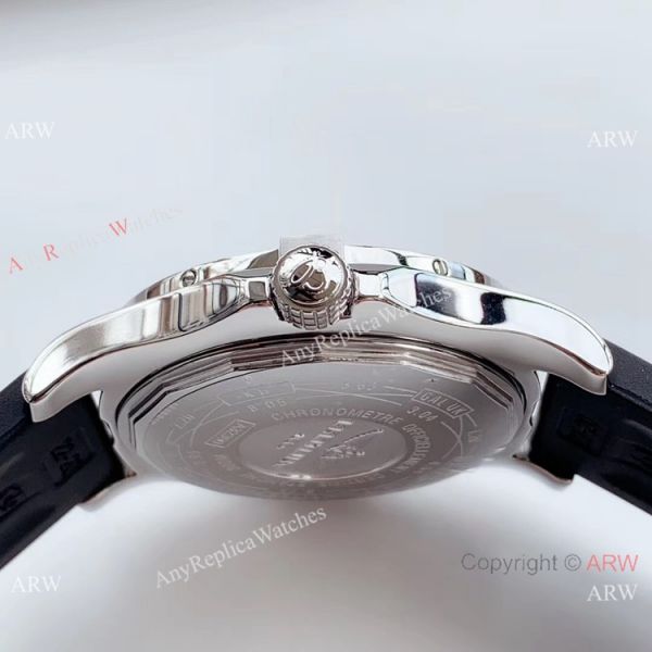 (GF) Replica Breitling Avenger II GMT SS Black Arabic Dial Watch 2019 New (GF) Replica Breitling Avenger II GMT SS Black Arabic Dial Watch 2019 New