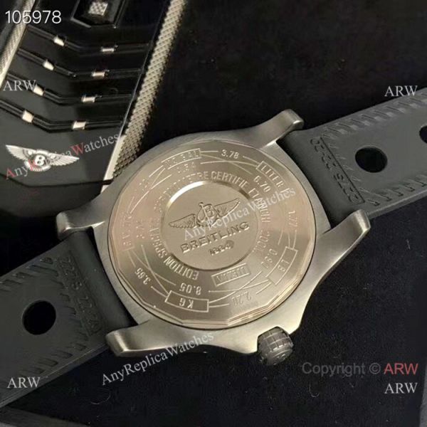 GB Replica Breitling Avenger blackbird Swiss 2824 Watch Black Rubber Strap GB Replica Breitling Avenger blackbird Swiss 2824 Watch Black Rubber Strap