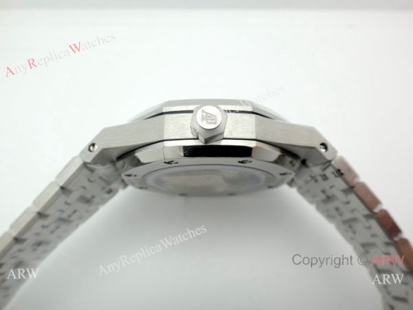 Best Copy Audemars Piguet Royal Oak 44mm Watch Stainless Steel Diamond bezel Best Copy Audemars Piguet Royal Oak 44mm Watch Stainless Steel Diamond bezel