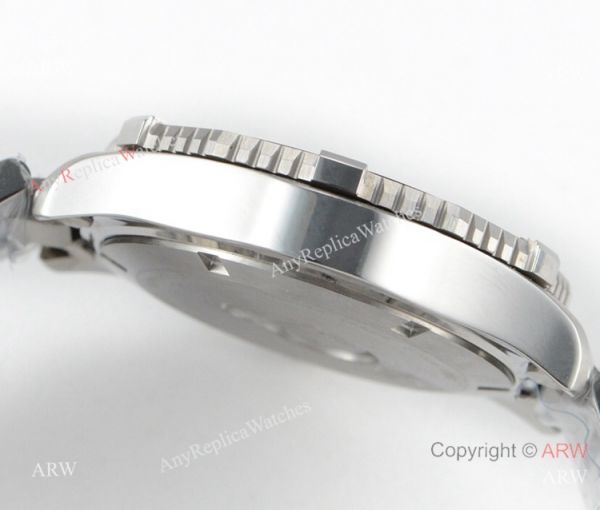 Swiss Replica Tag Heuer Aquaracer 300m QUARTZ Watch Stianless Steel White Dial Swiss Replica Tag Heuer Aquaracer 300m QUARTZ Watch Stianless Steel White Dial