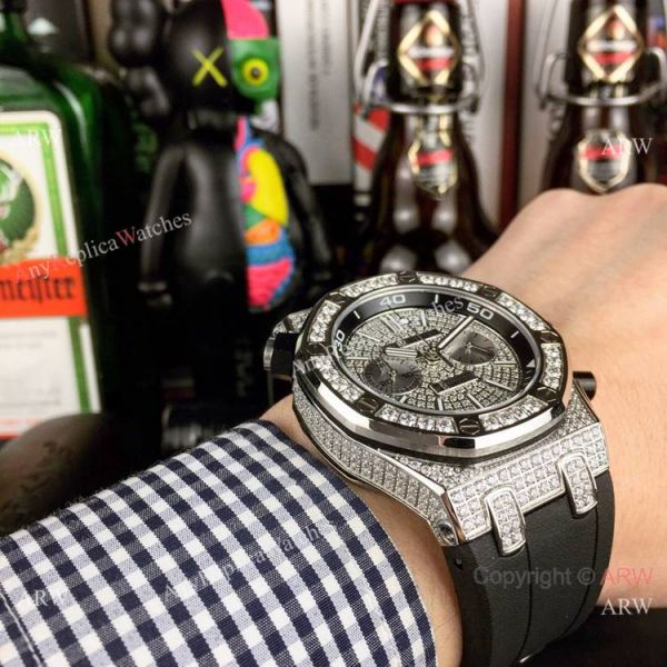 Royal Oak Offshore Diver AP Iced Out Replica Watch Silver Steel Case Royal Oak Offshore Diver AP Iced Out Replica Watch Silver Steel Case
