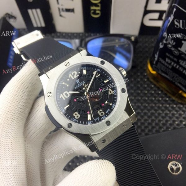 Copy Hublot Classic Fusion Skeleton Gray Gummy Strap Watches 2019 New Copy Hublot Classic Fusion Skeleton Gray Gummy Strap Watches 2019 New