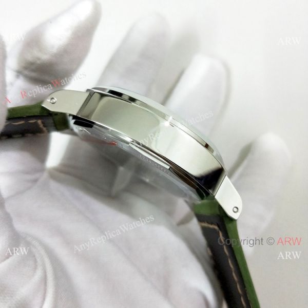 Luminor Marina Panerai Pam111 Copy Watch Green Face Leather Strap Luminor Marina Panerai Pam111 Copy Watch Green Face Leather Strap