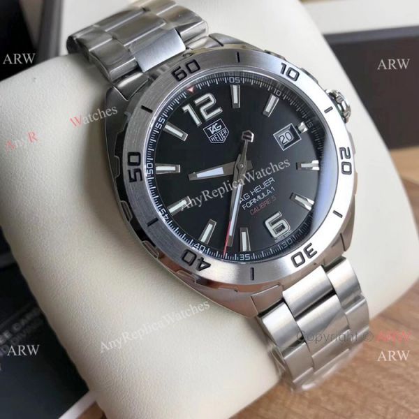 Swiss Tag Heuer Formula 1 CALIBRE 5 Bracelet Stainless Steel Black Face Swiss Tag Heuer Formula 1 CALIBRE 5 Bracelet Stainless Steel Black Face