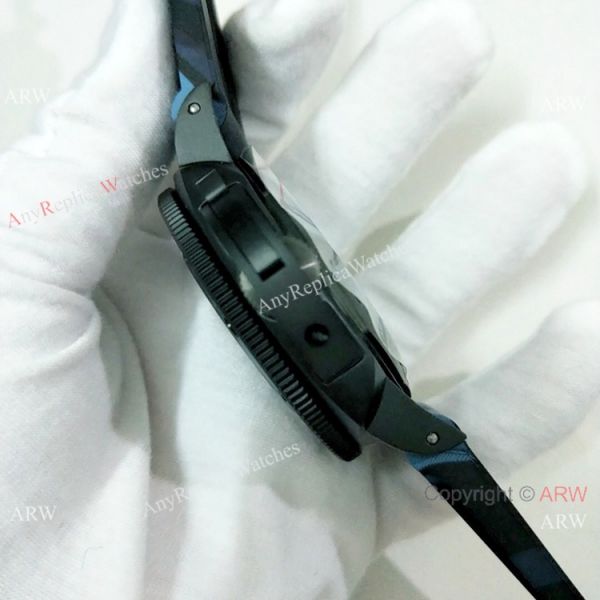 2019 New Panerai Luminor Submersible Camouflage Watch Black Case 2019 New Panerai Luminor Submersible Camouflage Watch Black Case