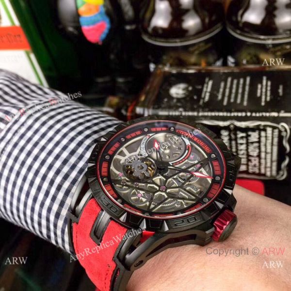 New Roger Dubuis Excalibur Spider Pirelli Watches Black DLC Case New Roger Dubuis Excalibur Spider Pirelli Watches Black DLC Case