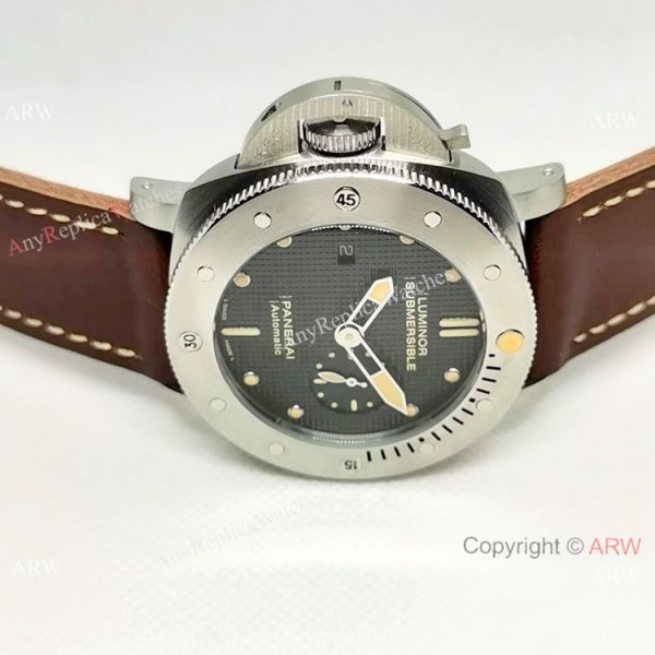 New Copy Panerai Luminor Submersible PAM569 47mm Watch Left-Handed New Copy Panerai Luminor Submersible PAM569 47mm Watch Left-Handed