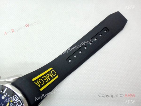 Replica Omega Seamaster Chronograph Dial Rubber Strap Replica Omega Seamaster Chronograph Dial Rubber Strap