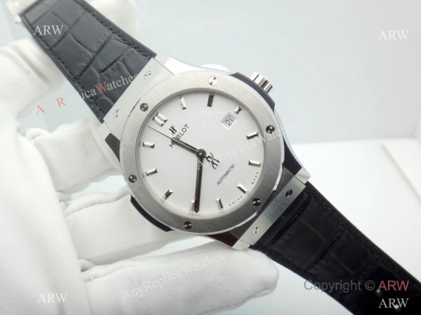Swiss Replica Hublot Classic Fusion SW300 Automatic Watch White Dial Swiss Replica Hublot Classic Fusion SW300 Automatic Watch White Dial