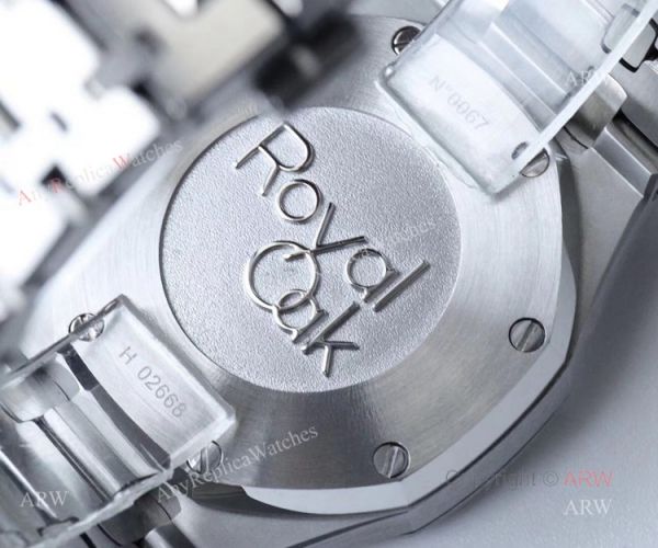 JH Factory Royal Oak Audemars Piguet Replica Watch Blue Chronograph Dial 26331OR JH Factory Royal Oak Audemars Piguet Replica Watch Blue Chronograph Dial 26331OR