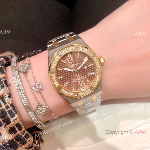 Copy Audemars Piguet Royal Oak Lady 33mm Watches Two Tone Copy Audemars Piguet Royal Oak Lady 33mm Watches Two Tone