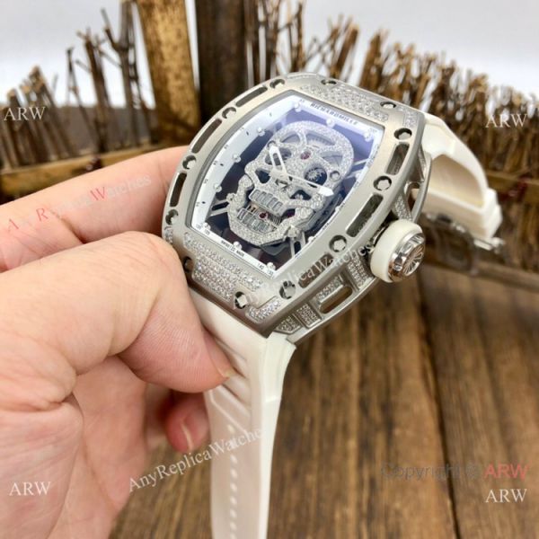 Luxury Replica Richard Mille Diamond Skull RM52-01 Watches Black Rubber Strap Luxury Replica Richard Mille Diamond Skull RM52-01 Watches Black Rubber Strap