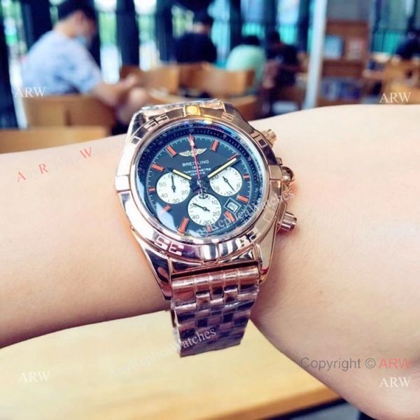 Rose Gold Breitling Chronomat B01 Replica Watches 43mm Rose Gold Breitling Chronomat B01 Replica Watches 43mm
