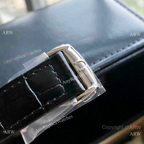 New Style Replica Omega Seamaster UAE Edition Men Watch Stainless Steel New Style Replica Omega Seamaster UAE Edition Men Watch Stainless Steel