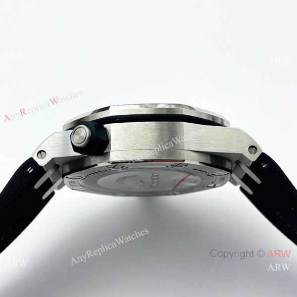 JF Factory Replica Audemars Piguet Divers Swiss 3120 Watch Silver and Black JF Factory Replica Audemars Piguet Divers Swiss 3120 Watch Silver and Black