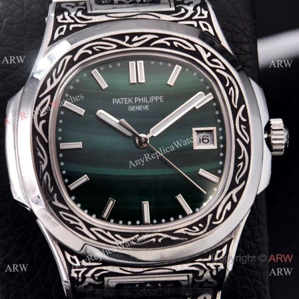 Clone Patek Philippe Nautilus Silver Tattoo Wrist Purple Dial 40mm Clone Patek Philippe Nautilus Silver Tattoo Wrist Purple Dial 40mm