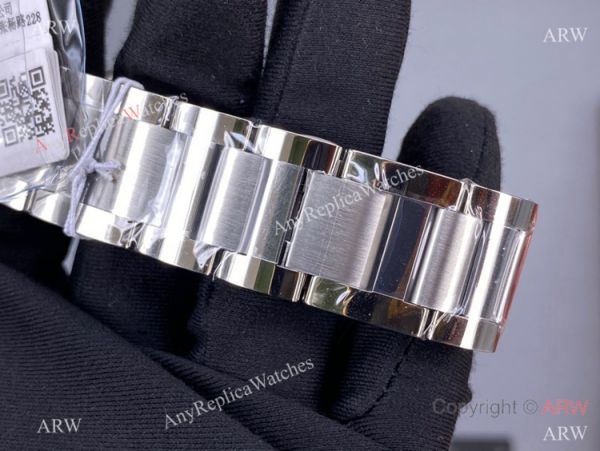 V6 Factory Swiss Copy Cartier Ballon Bleu 42MM Diamond Bezel Watch Automatic Movement V6 Factory Swiss Copy Cartier Ballon Bleu 42MM Diamond Bezel Watch Automatic Movement