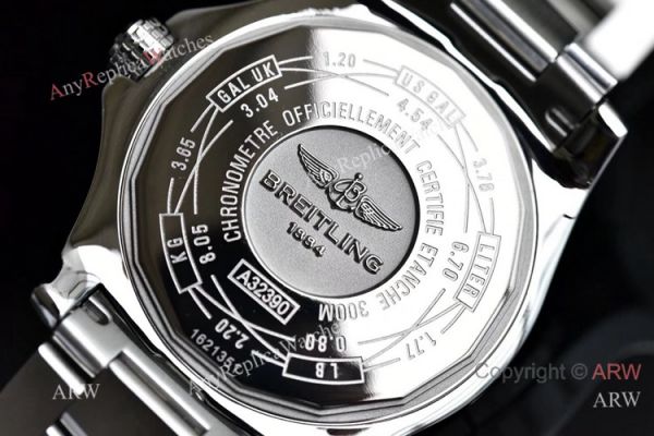 GF Factory Breitling Avenger II GMT 43mm Watch SS Blue Dial GF Swiss 2836 Movement GF Factory Breitling Avenger II GMT 43mm Watch SS Blue Dial GF Swiss 2836 Movement