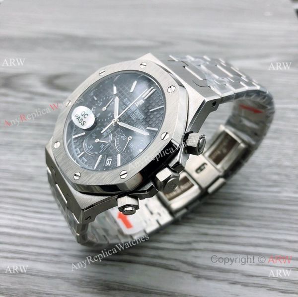 Japan Grade Audemars Piguet Royal Oak Watches Black Dial 44mm Japan Grade Audemars Piguet Royal Oak Watches Black Dial 44mm