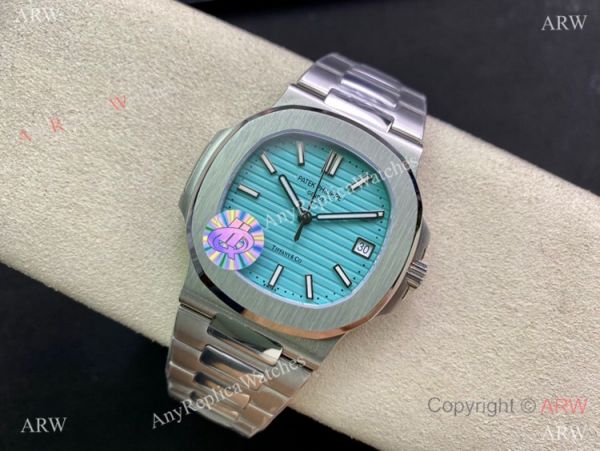 (2022 New) Replica Patek Philippe Nautilus Tif fany Limited edition Cal.324 Watch (2022 New) Replica Patek Philippe Nautilus Tif fany Limited edition Cal.324 Watch