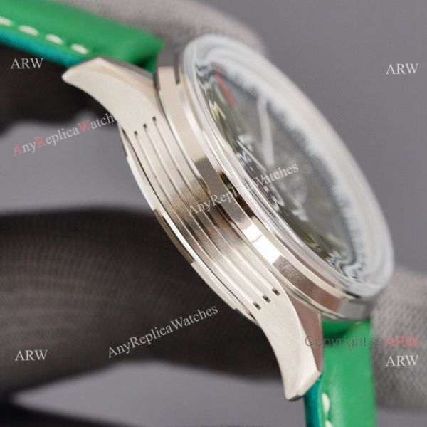 Copy Breitling Premier B01 Green Dial Leather Strap 42MM Men Watch Copy Breitling Premier B01 Green Dial Leather Strap 42MM Men Watch