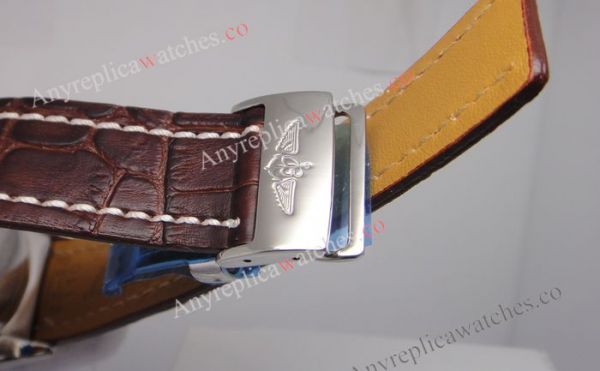 Breitling Chronomat B01 44mm White w/ Brown Leather Band Breitling Chronomat B01 44mm White w/ Brown Leather Band