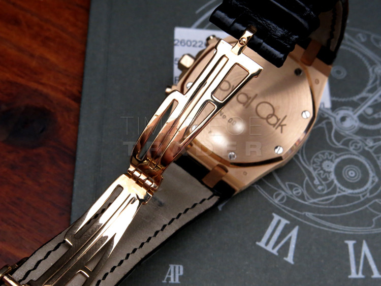 Audemars Piguet Royal oak 26022OR.OO.D088CR.01 18k Rose Gold Self Winding AUTO Audemars Piguet Royal oak 26022OR.OO.D088CR.01 18k Rose Gold Self Winding AUTO